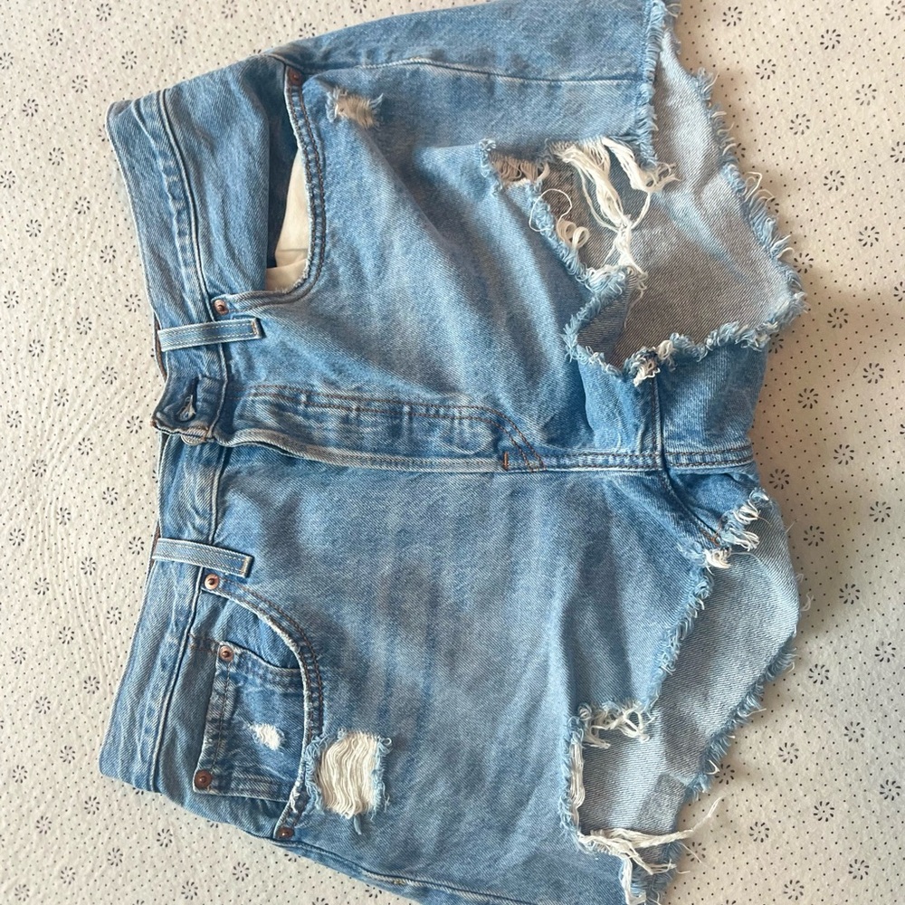 Buckle Blue Jean Shorts High-Waisted Distressed
